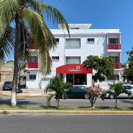 Hotel Lb Manzanillo Εξωτερικό φωτογραφία