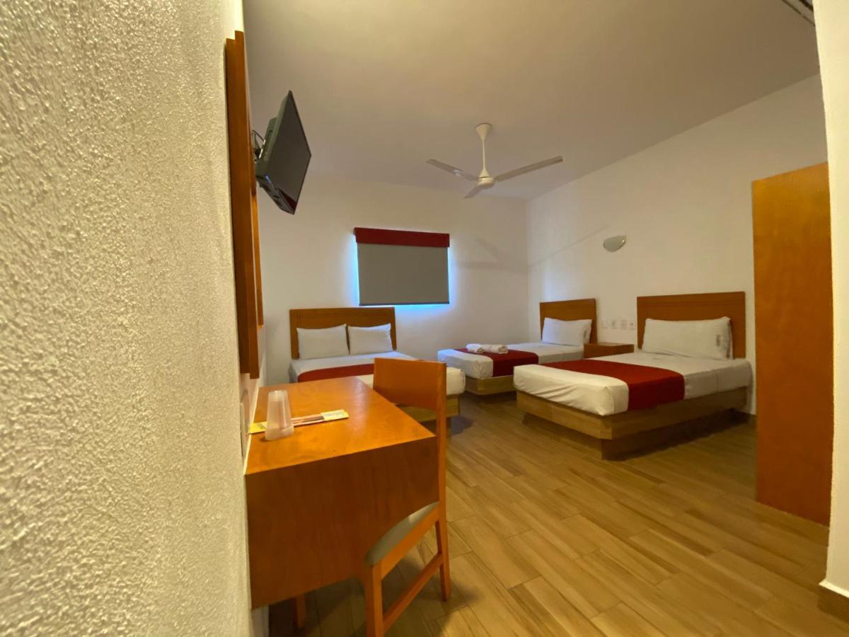 Hotel Lb Manzanillo Εξωτερικό φωτογραφία