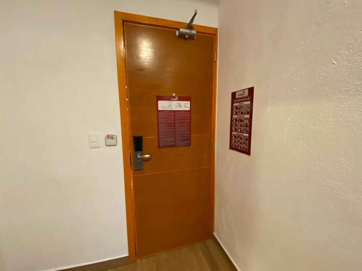 Hotel Lb Manzanillo Εξωτερικό φωτογραφία