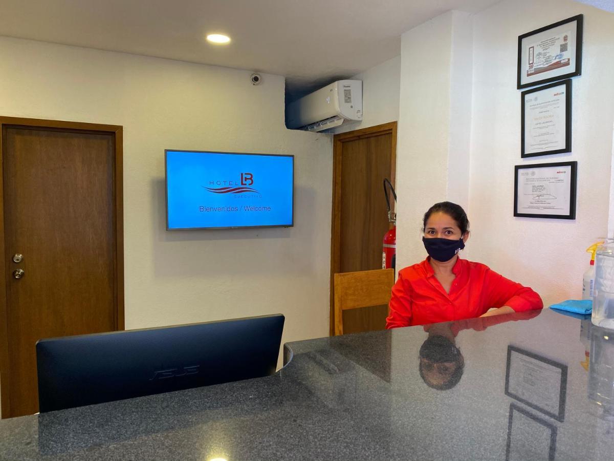 Hotel Lb Manzanillo Εξωτερικό φωτογραφία