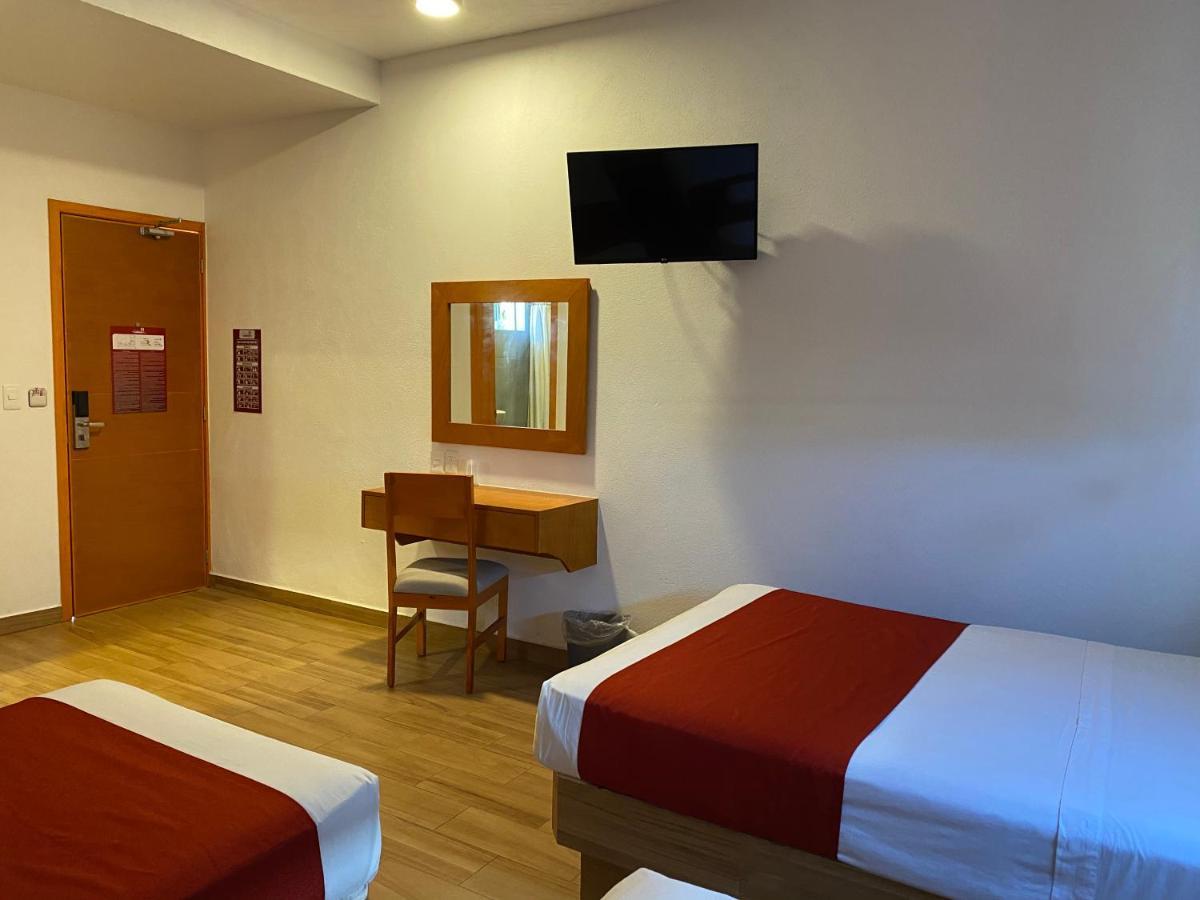 Hotel Lb Manzanillo Εξωτερικό φωτογραφία